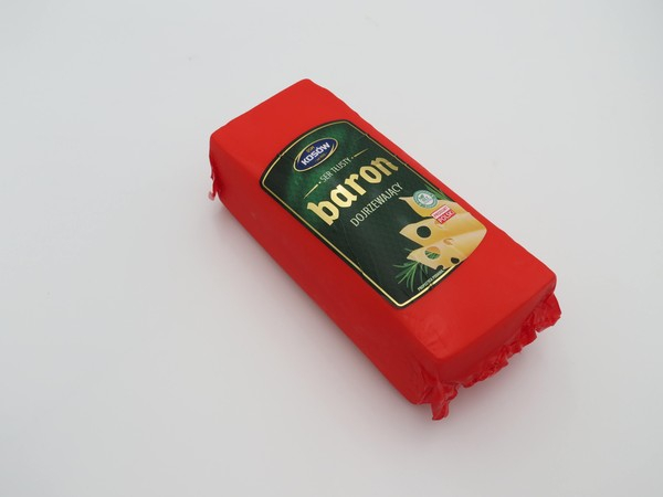 BARON Nagylyukú sajt ca.3 kg